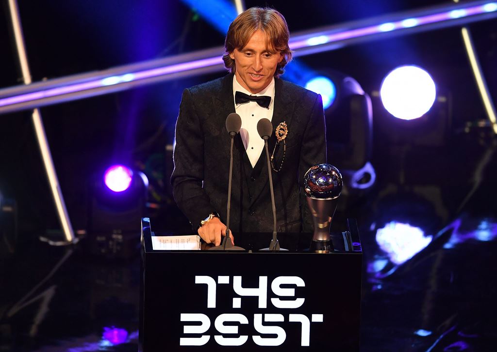 Luka Modric Sabet Gelar Pemain Terbaik FIFA
