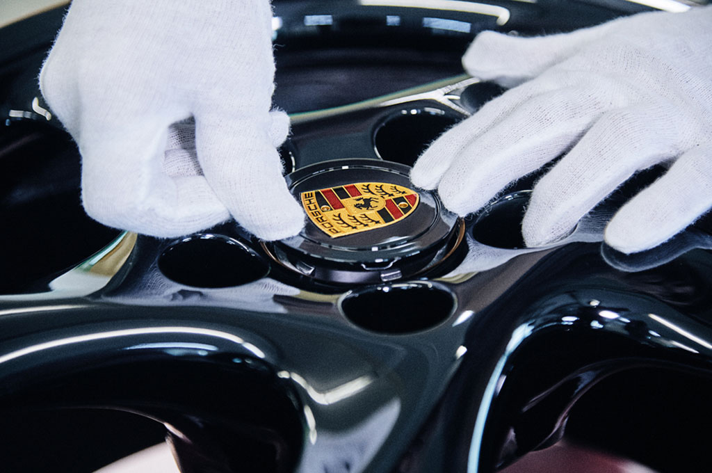 Porsche Tak Lagi Produksi Mesin Diesel