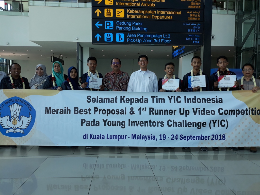 prestasi mahasiswa