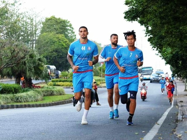 Arema Berharap Waktu Penundaan Liga 1 Cepat Berakhir