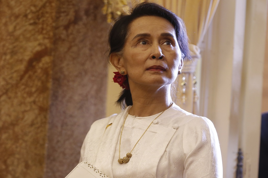 Suu Kyi Berjanji Transparan soal Rohingya