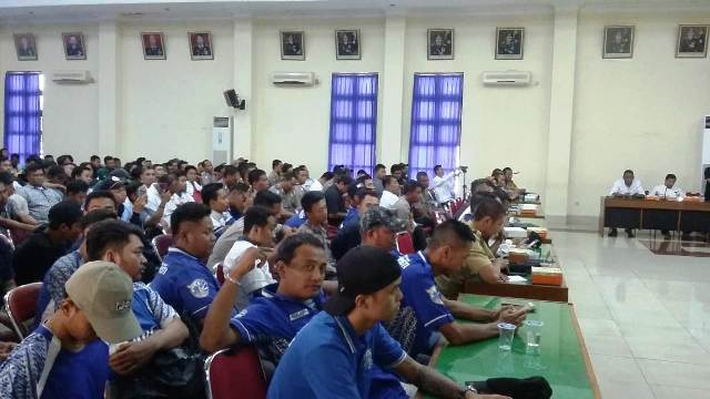 Laga Derbi Yogyakarta Jilid II Tanpa Penonton