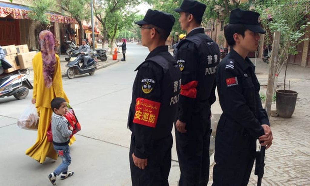 Pemerintah Xinjiang Lakukan Kampanye Anti-Halal