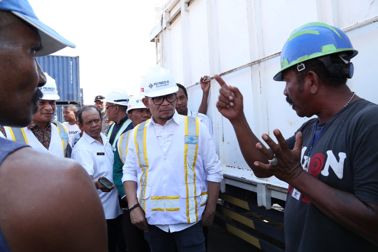 Menaker Temukan Pelanggaran Norma Ketenagakerjaan di Pelindo III Maumere