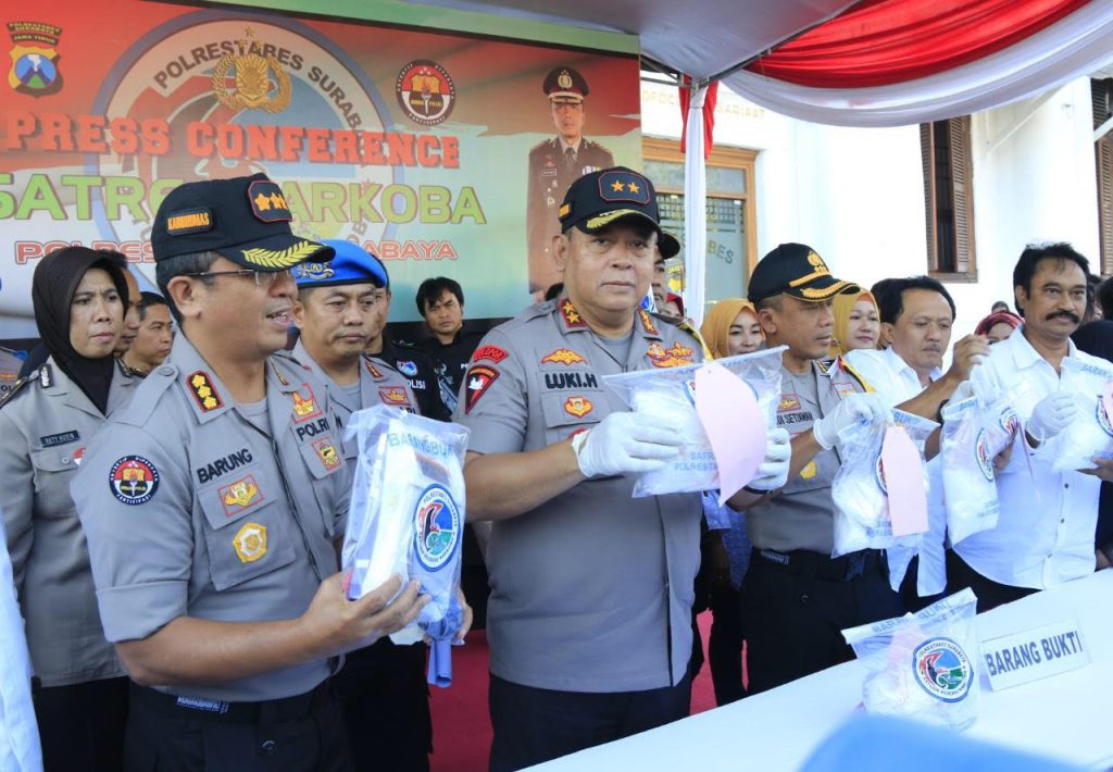 Polrestabes Surabaya Ungkap Sindikat Narkoba dari Tiongkok
