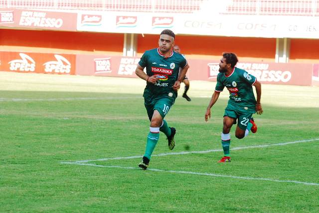 PSS Gebuk PSIM, El Loco Cetak <i>Brace</i>