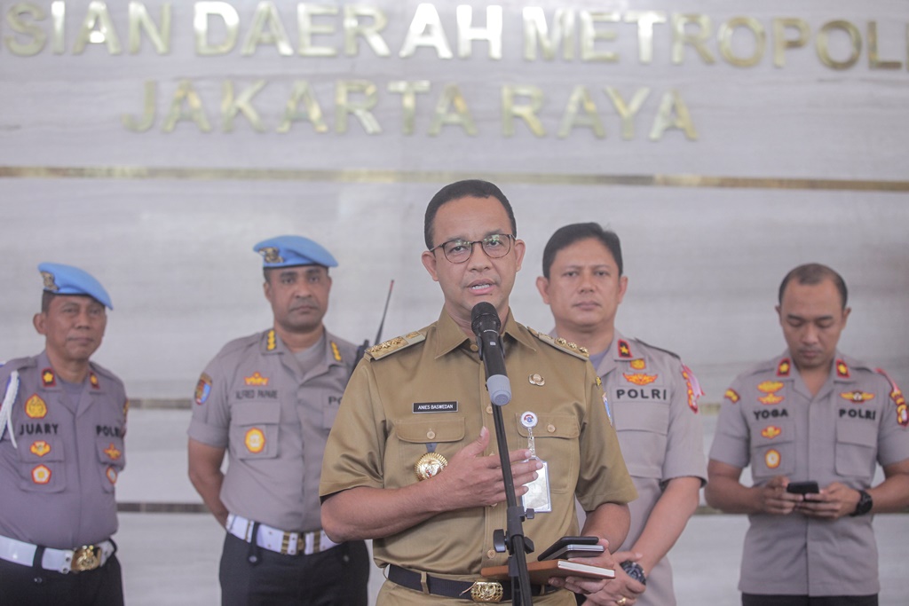 Anies Ancam Beri Sanksi Oknum Guru tak Netral
