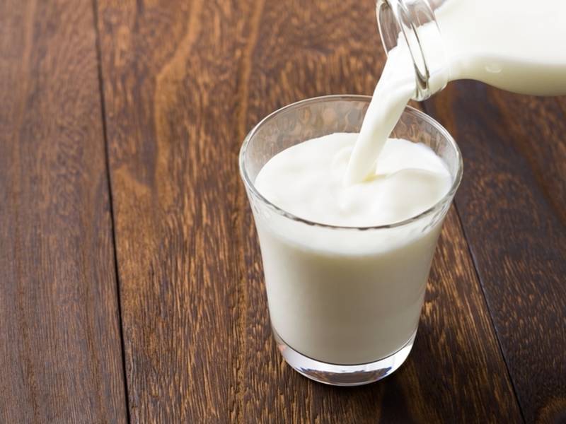 Susu Mentah Lebih Baik, Mitos atau Fakta?
