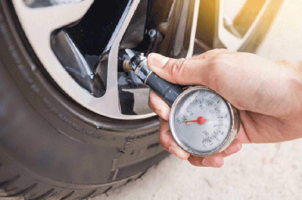 Jangan Biarkan Ban Mobil Terlalu Lama Kempis
