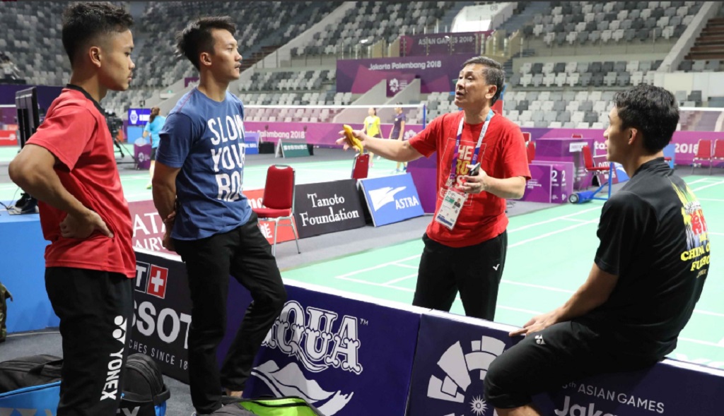 Pelatih Tunggal Putra Komentari Pertemuan Ginting vs Momota