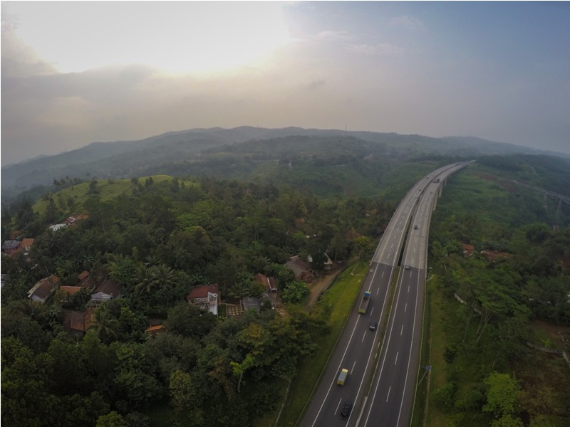 Pemprov Jabar Kaji Pembangunan Tol Cikarang-Ciranjang