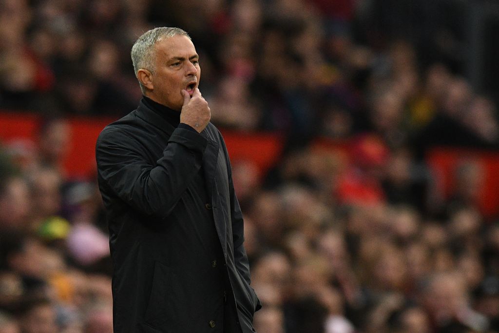 Mourinho kembali Hadapi Sanksi FA