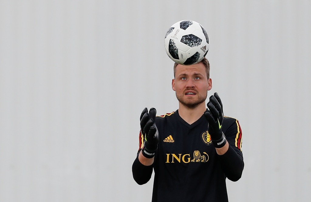 Jarang Bermain, Mignolet Tetap Fokus di Liverpool