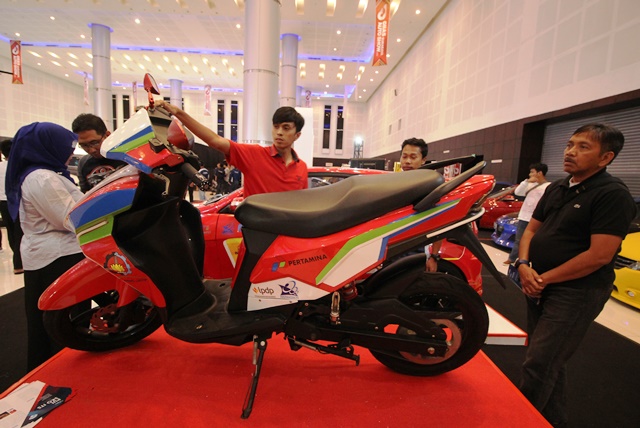mobil listrik
