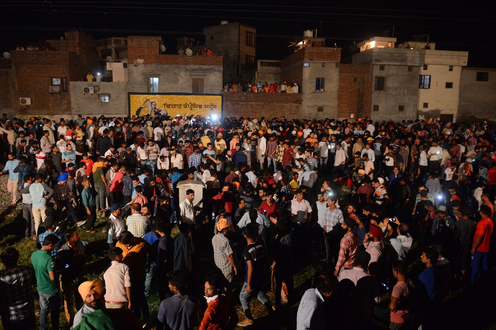 Kecelakaan Kereta di Festival India Tewaskan 58 Orang