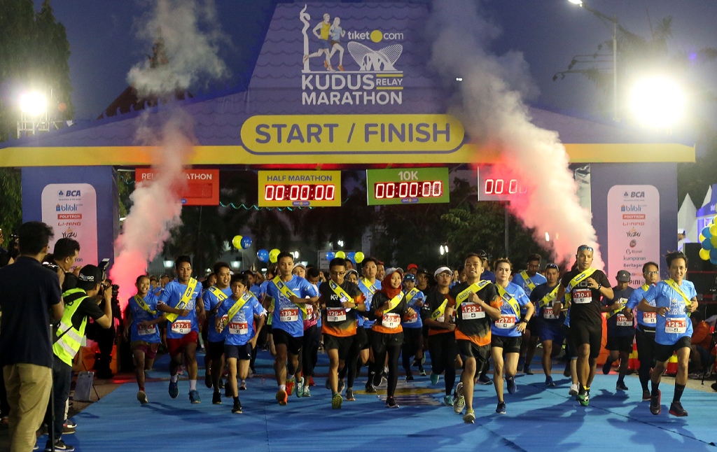 Berjalan Meriah, Ini Daftar Juara Tiket.com Kudus Relay Maraton