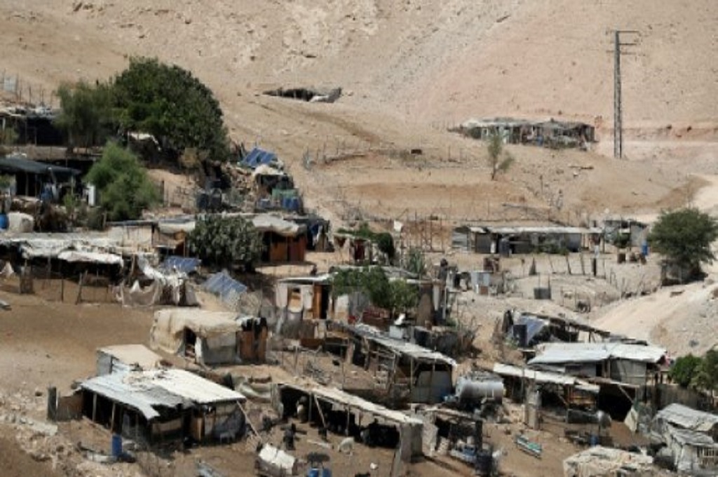 Israel Tunda Penghancuran Desa Palestina di Tepi Barat
