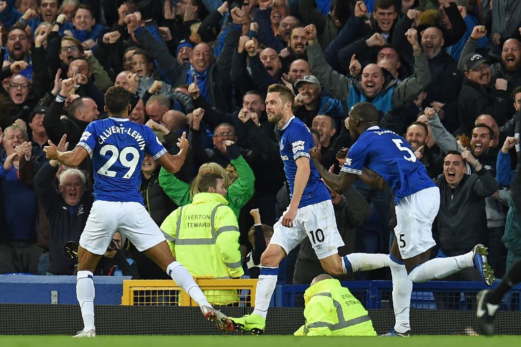 Everton Amankan Tiga Poin di Kandang