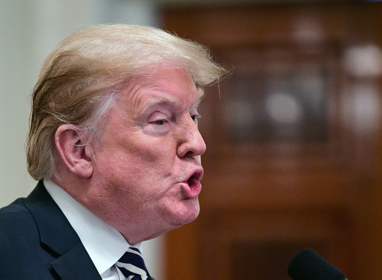 Grafik Ekonomi AS Berubah sejak Trump jadi Presiden