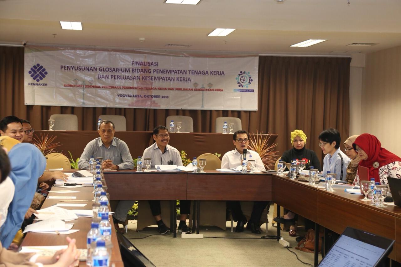 Kemenaker Susun Glosarium Bidang Penempatan Tenaga Kerja