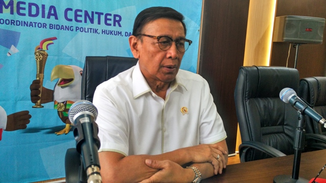 Wiranto Tanggapi Santai Wacana Prabowo Jemput Rizieq
