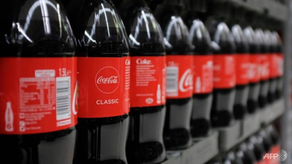 Ayah Dibui Sebab Beri Anaknya Minuman Soda
