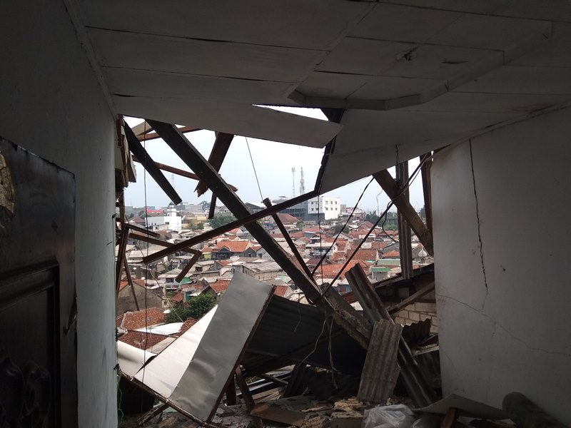 Enam Rumah di Kota Bogor Roboh