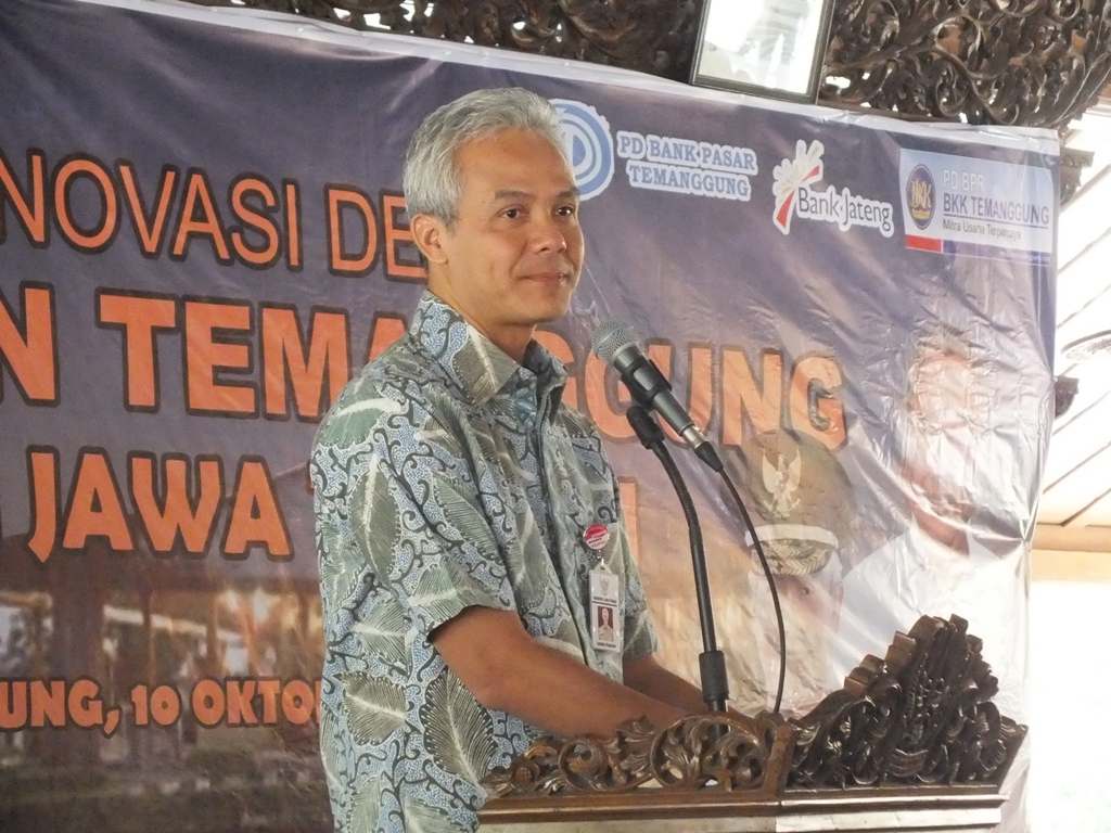 Antisipasi Banjir dan Longsor, Ganjar Minta Warga Resik-resik Kali