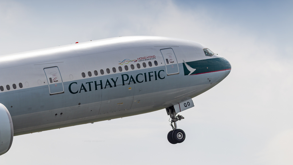 Sistem Dibobol, 9,4 Juta Data Pengguna Cathay Pacific Bocor