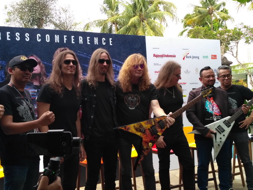 Gitar Bertandatangan Personel Megadeth Dilelang dalam Festival Musik Jogjarockarta