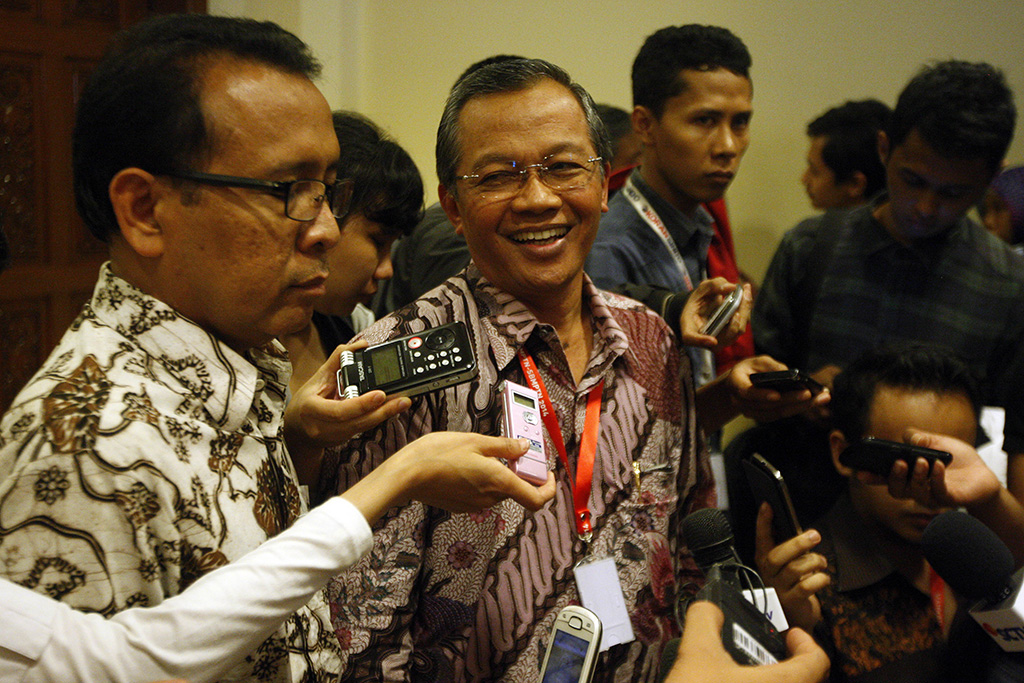UNS 10 Besar PTN Terbaik Versi QS AUR