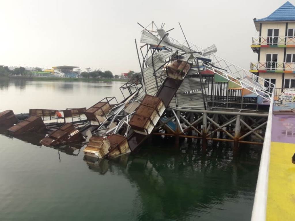 Fasilitas Jakabaring Sport City Rusak Dihantam Angin Kencang