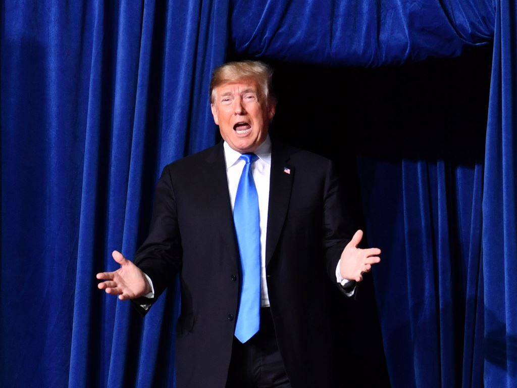 Trump Kecam Tindakan Kebencian di AS