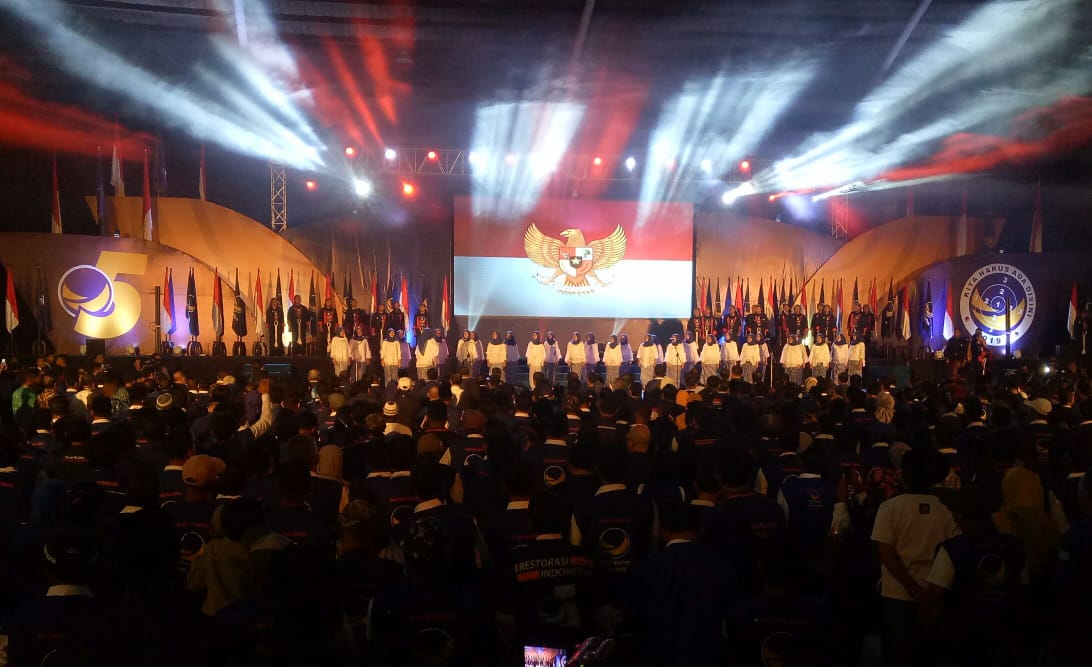 Jokowi Menghadiri Apel Siaga Pemenangan NasDem Jatim