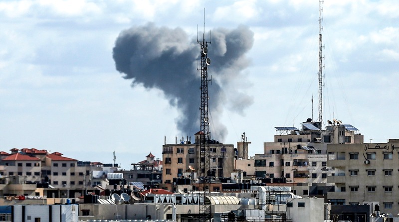Israel Tuduh Suriah Perintahkan Serangan Roket dari Gaza