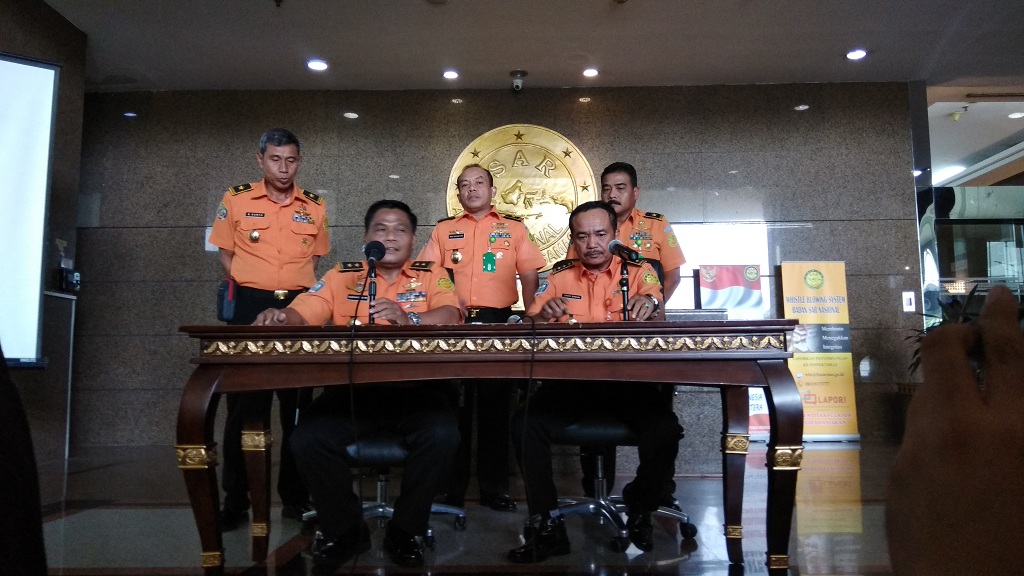 Basarnas Terjunkan 30 Penyelam Cari Korban