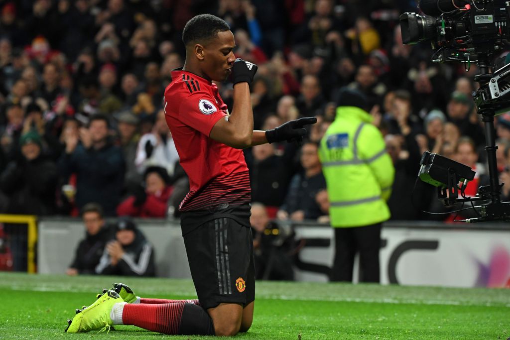 Puja-puji Mourinho bagi Martial