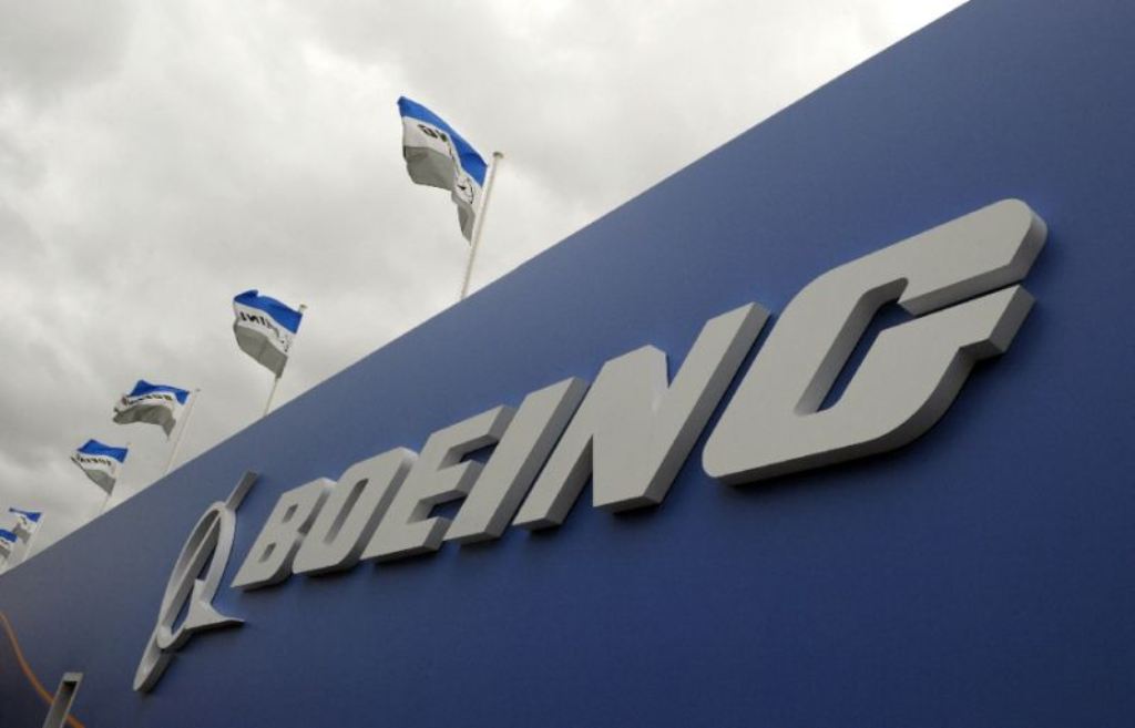 Saham Boeing Pimpin Kejatuhan Indeks Utama AS