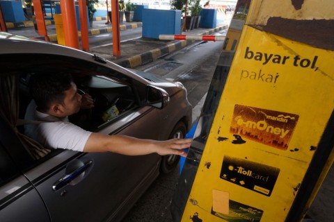 Jalan Tol di Makassar 100 Persen bakal Non Tunai