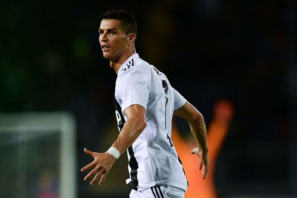 Ronaldo Samai Rekor yang Telah Terkubur 60 Tahun