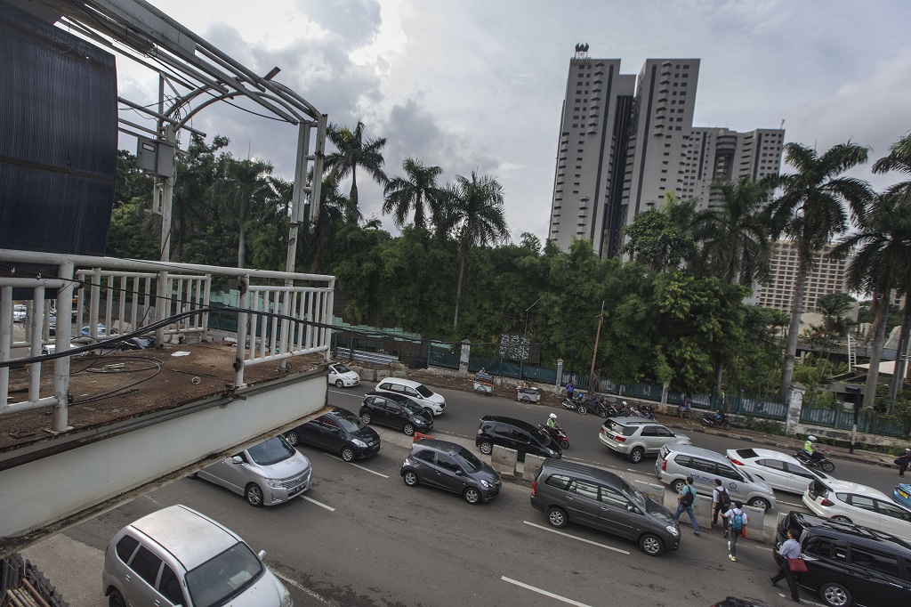 Dua Halte TransJakarta Tutup Selama Revitalisasi JPO