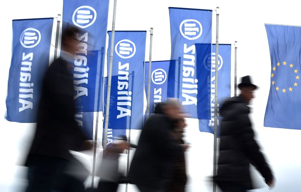 Allianz Mudahkan Klaim Asuransi Korban Lion Air