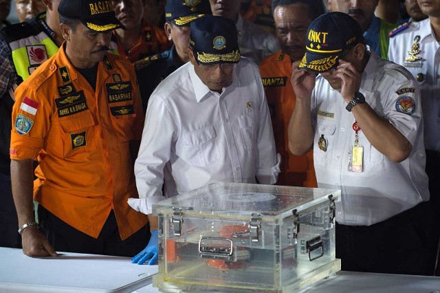 <i>Black Box</i> yang Ditemukan Diduga Data Penerbangan