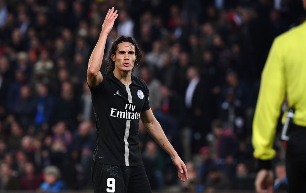 Cavani tak Ingin Terlena dengan Kepulangannya ke Napoli