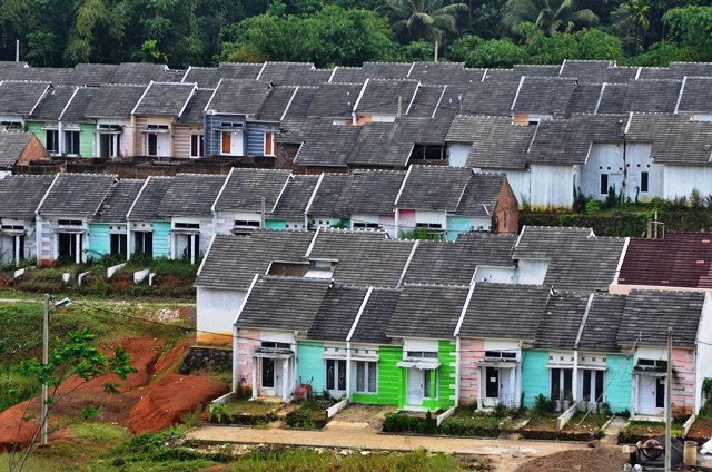 Repotnya Mematok Harga Rumah Murah