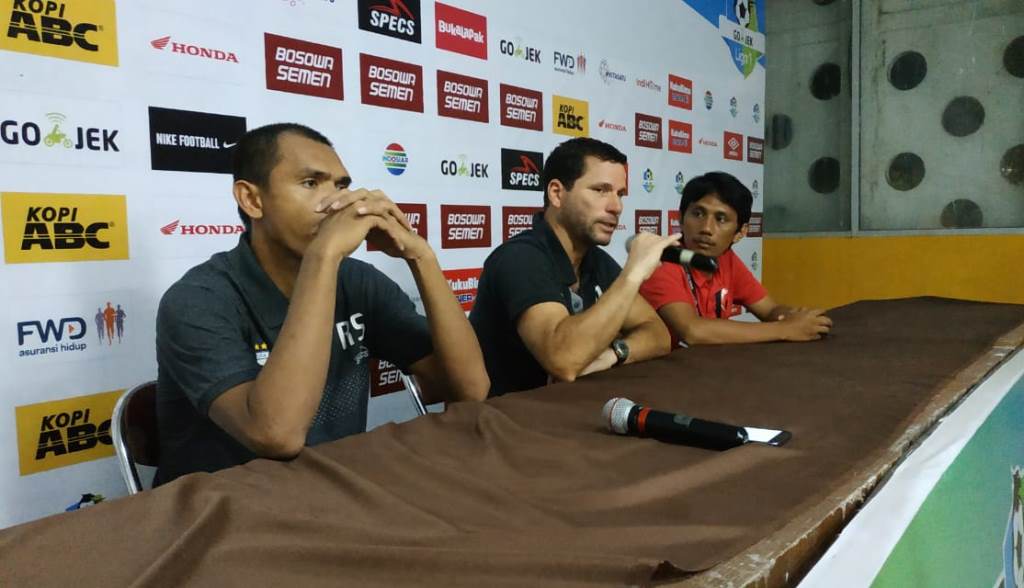 Pelatih Persipura Beberkan Alasan Timnya Dikalahkan PSM