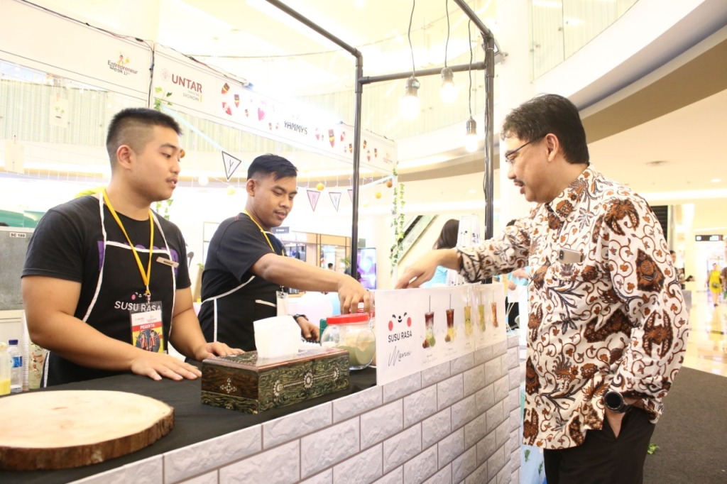 Milenial Cenderung Pilih Berwirusaha Ketimbang Jadi Karyawan