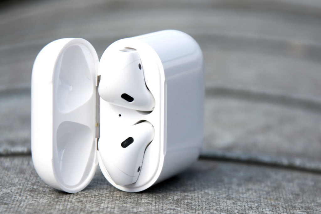 Apple Siapkan AirPods 2?