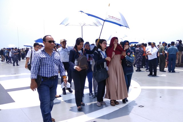 Hujan Air Mata di Tanjung Karawang