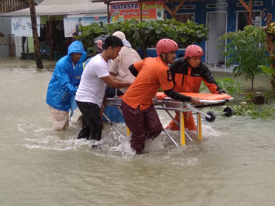 Banjir Terjang Tasikmalaya dan Pangandaran
